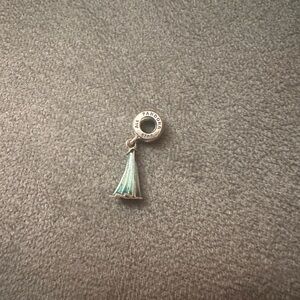 Elsa Frozon Pandora charm. Like new